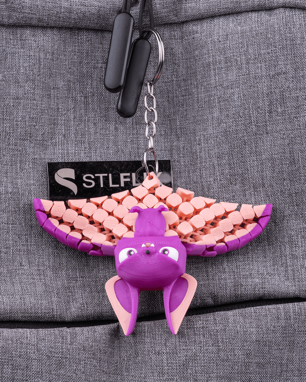 🦇 Articulated Bat Keychain 🦇