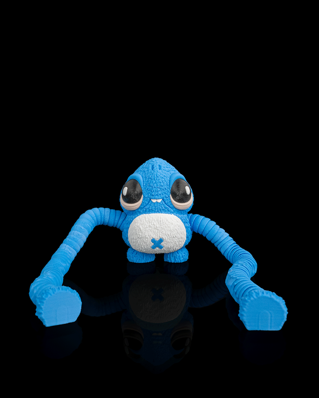 Gnasher blue articulated sea creature toy with long linked limbs by 3DPRINTSWA for fidgeting and desk display from the Articulated and Keychains collections