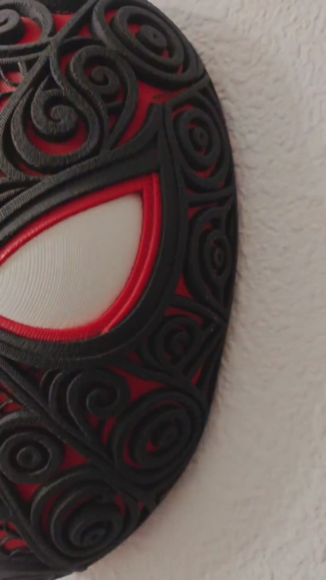 Video showing the Halloween Spider-Man wall art and its dimensional design.