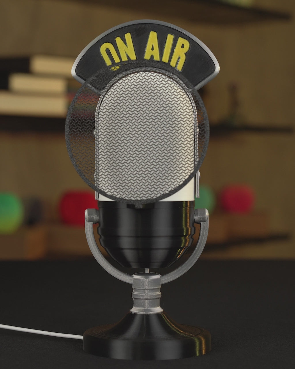 Broadcast Microphone LED Table Lamp – 3D Printed
